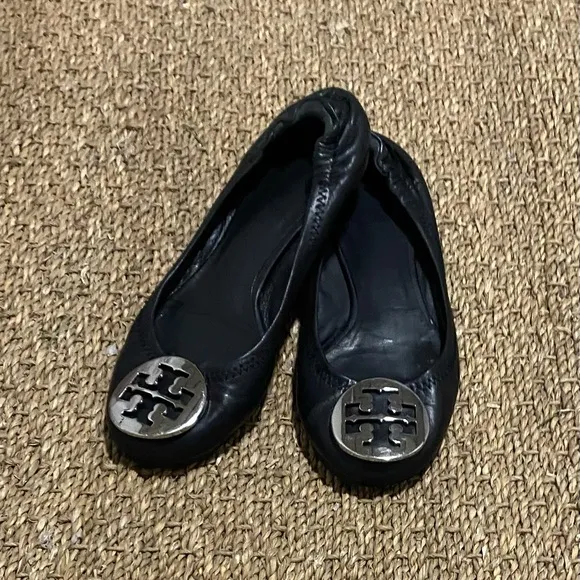 Tory Burch Women's Black Flats Size 5.5