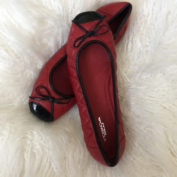 TOSCA BLU Ballet Red Black flats