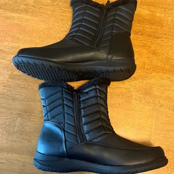 Totes Jarablack Black Thermolite Waterproof Winter Boots Womens Size 10 Medium