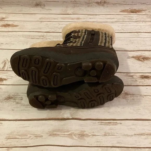 UGG Brown Quilted Newberry Waterproof Event Boot Size 7