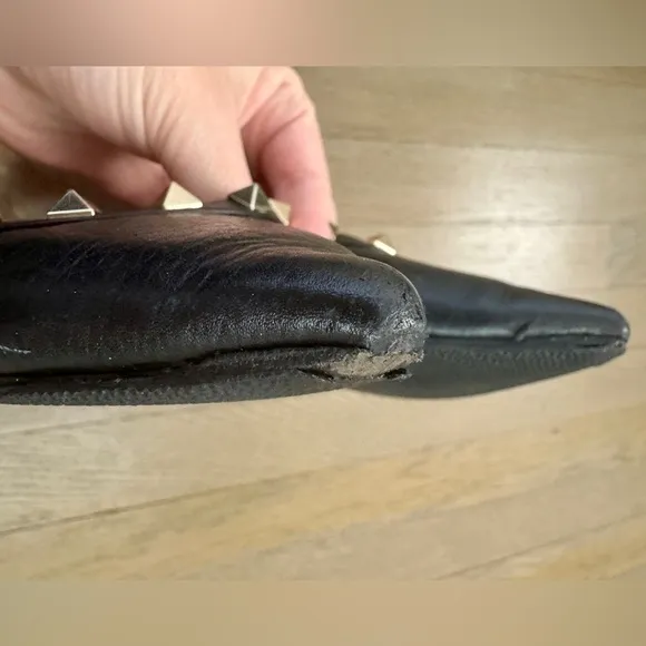 Valentino Garavani Rockstud Ballet Pointed Toe Flats Black Grained Leather US 7