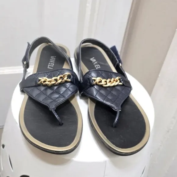 VanEli Black Slingback Flat Sandals Size 🌴