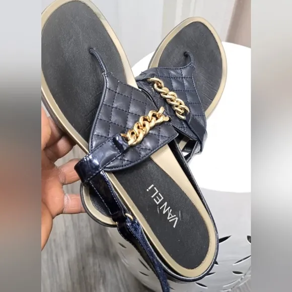 VanEli Black Slingback Flat Sandals Size 🌴