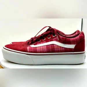 Vans Ward Platform Sneakers in Burgundy Plaid and Houndstooth Women’s Size 9