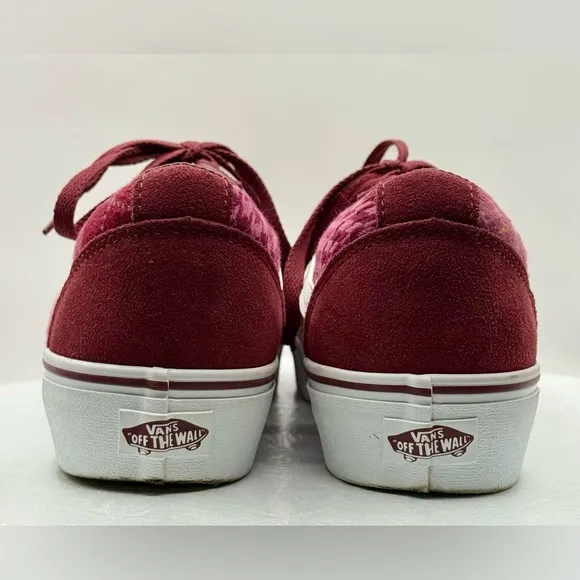 Vans Ward Platform Sneakers in Burgundy Plaid and Houndstooth Women’s Size 9