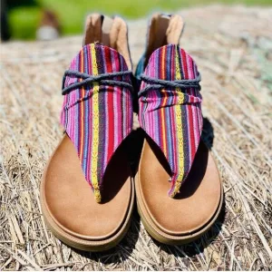 Very G Sandals Women's 10 &quot;Dakota&quot; Multi Color Striped Thong Flat Back Zip New