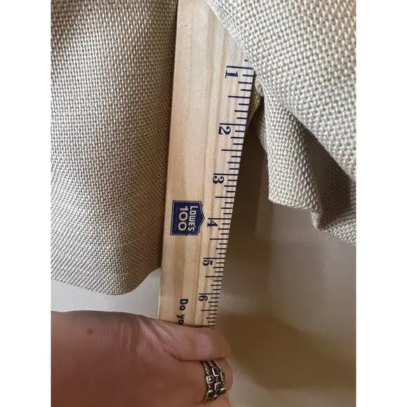 Vince Beige Sculptural Panama Shorts Flat Front Textured Fabric Shorts Size 12