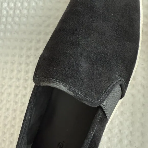 Vince Blair Suede Slip On Loafers Black Womens Size 10 Classic Travel Comfy