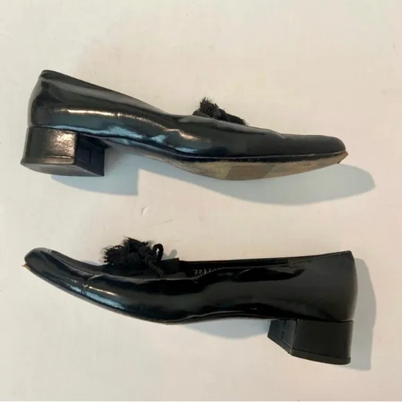 Vintage Salvatore Ferragamo Classic Black Tasseled Heeled Loafers