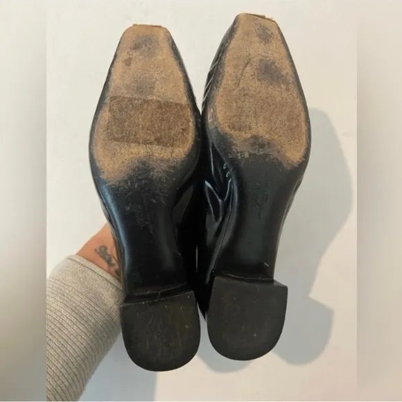 Vintage Salvatore Ferragamo Classic Black Tasseled Heeled Loafers