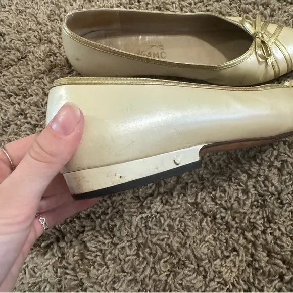 Vintage Salvatore Ferragamo Cream &amp; Gold Ballet Flats