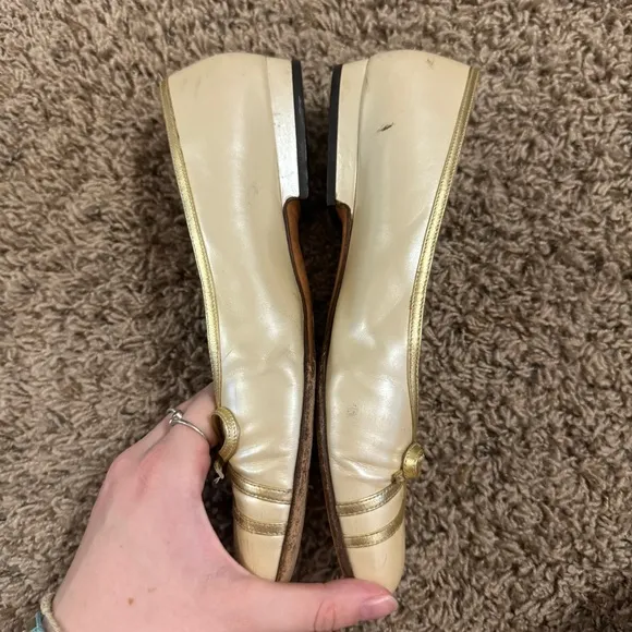 Vintage Salvatore Ferragamo Cream &amp; Gold Ballet Flats