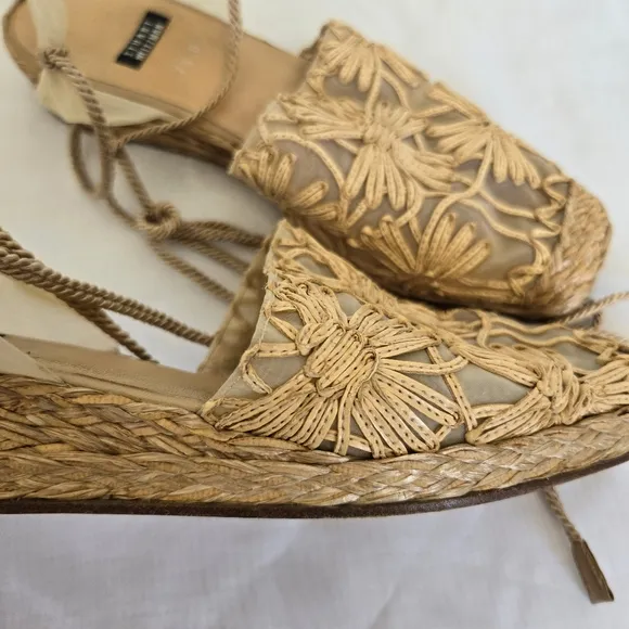 Vintage Stuart Weitzman Raffia Floral Espadrilles