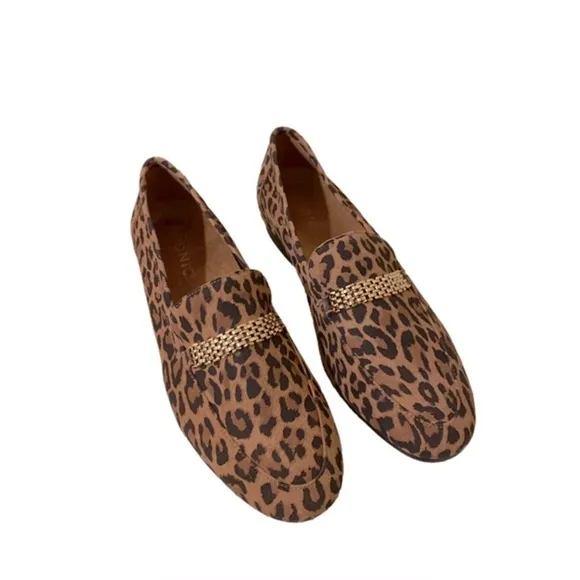 Vionic Charlotte Leopard Suede Slip On Loafers Gold Accent Size 7 NWOB
