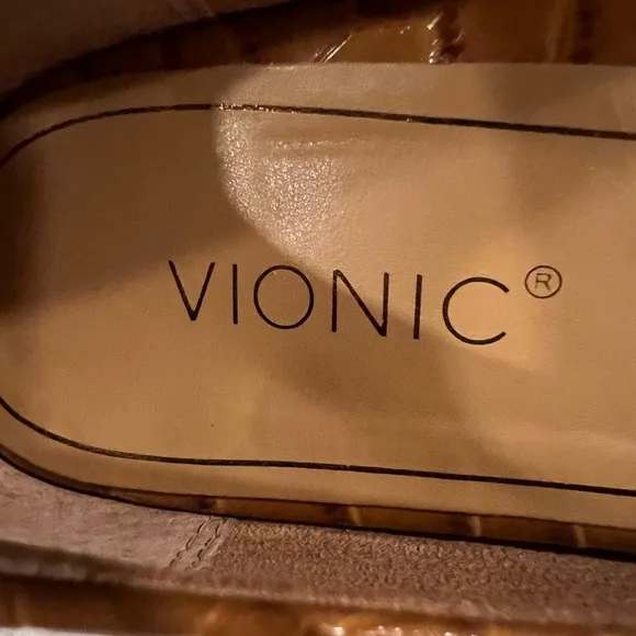 Vionic Hannah Women’s Ballet Flats Espresso Croc Prints Size 6
