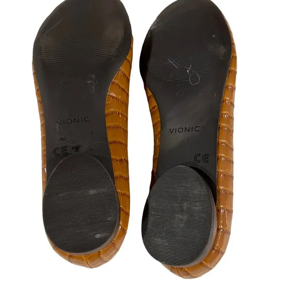 Vionic Hannah Women’s Ballet Flats Espresso Croc Prints Size 6