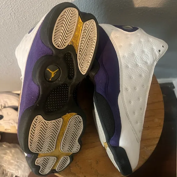 White and Purple High-Top Sneakers Retro 13