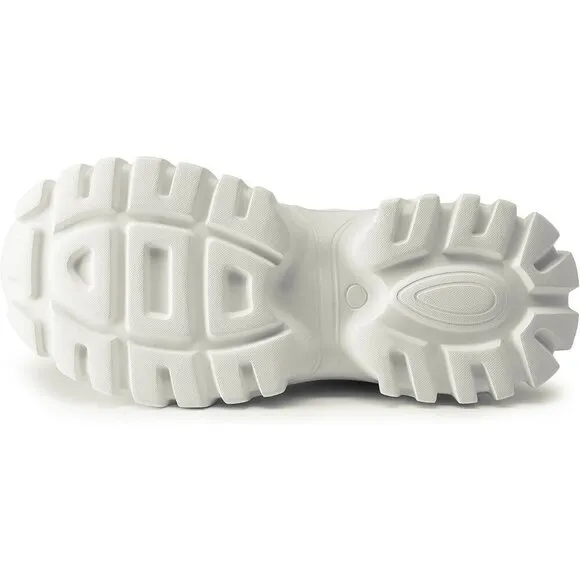 Women White Chunky Fashion Sneakers Bold Lace-Up Comfortable Sneakers