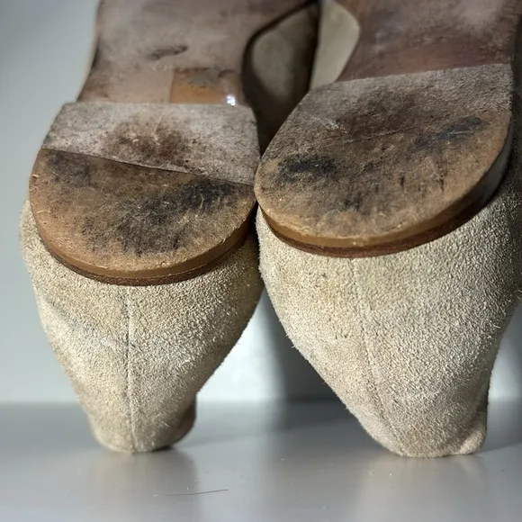 Women’s 7.5 nude tan suede pointed toe flats High quality shoes
